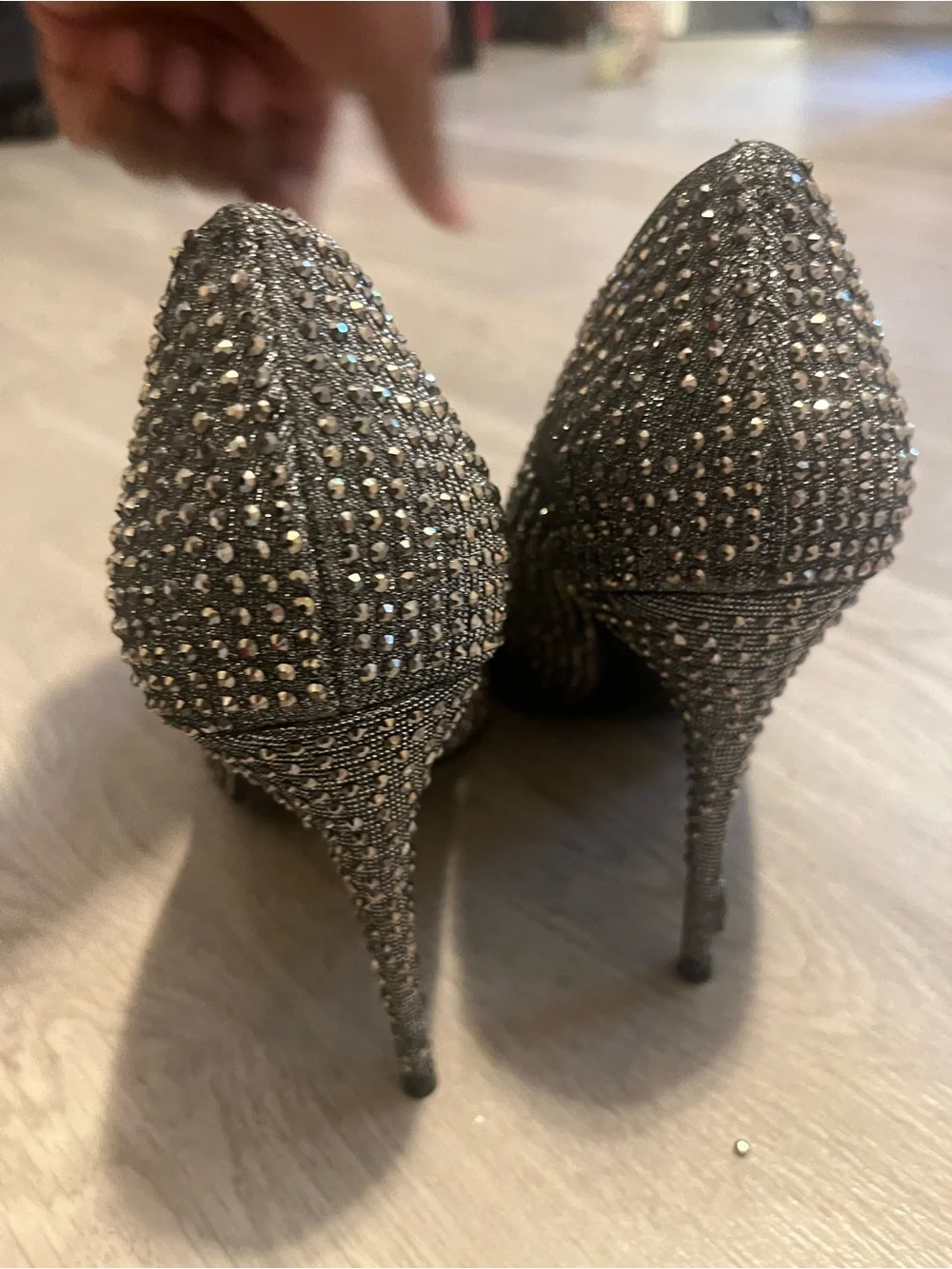 Steve Madden sleek pointed